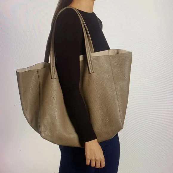 Kurt Geiger London Violet Leather Tote
KURT GEIGER LONDON - Picture 4 of 14